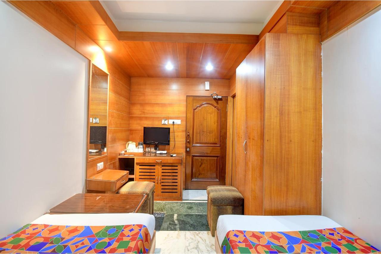 Fabhotel Panasia International Kolkata Luaran gambar