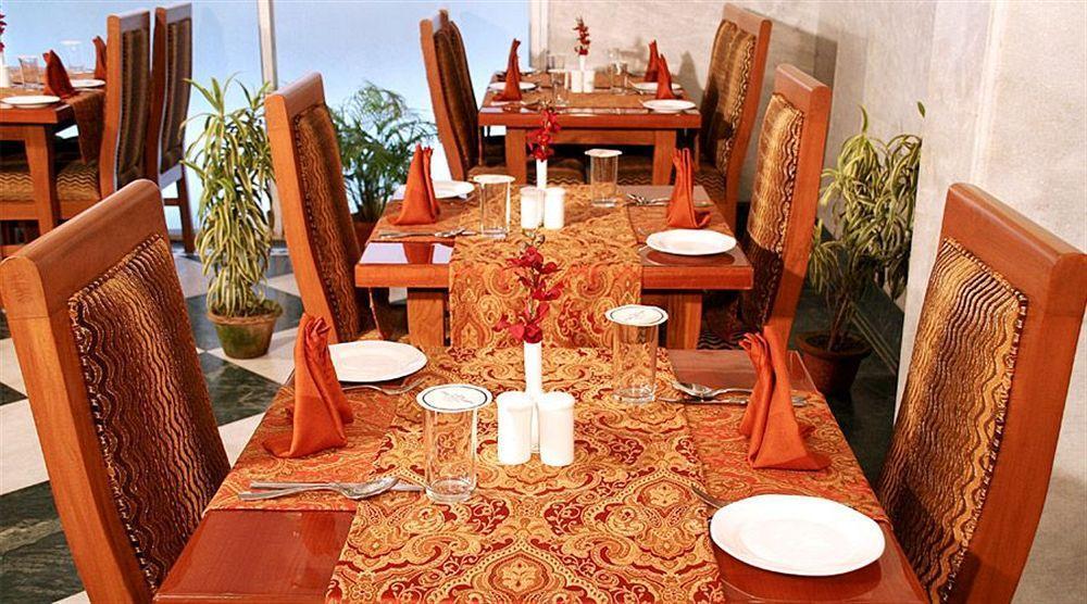 Fabhotel Panasia International Kolkata Luaran gambar