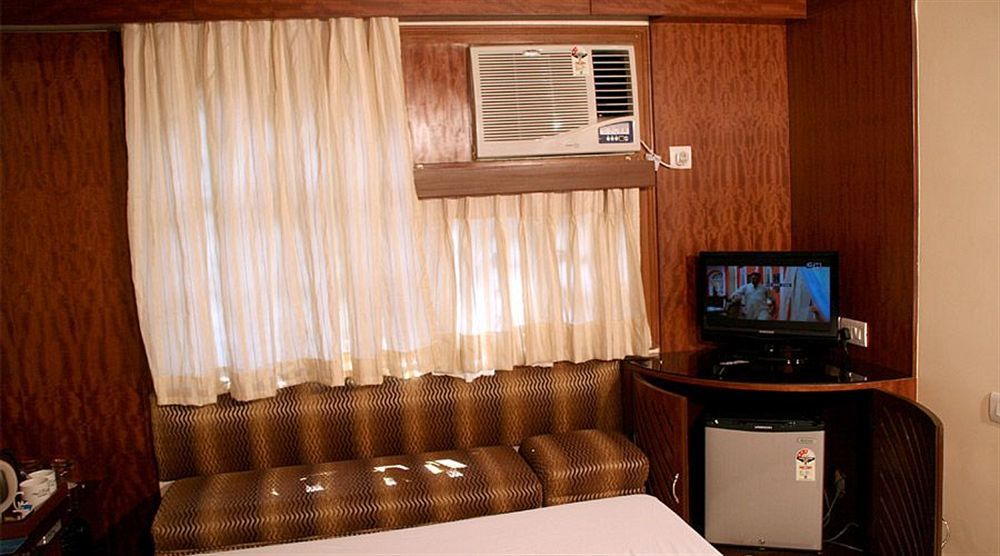 Fabhotel Panasia International Kolkata Luaran gambar